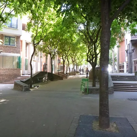 Familial - Canal St Martin Parigi